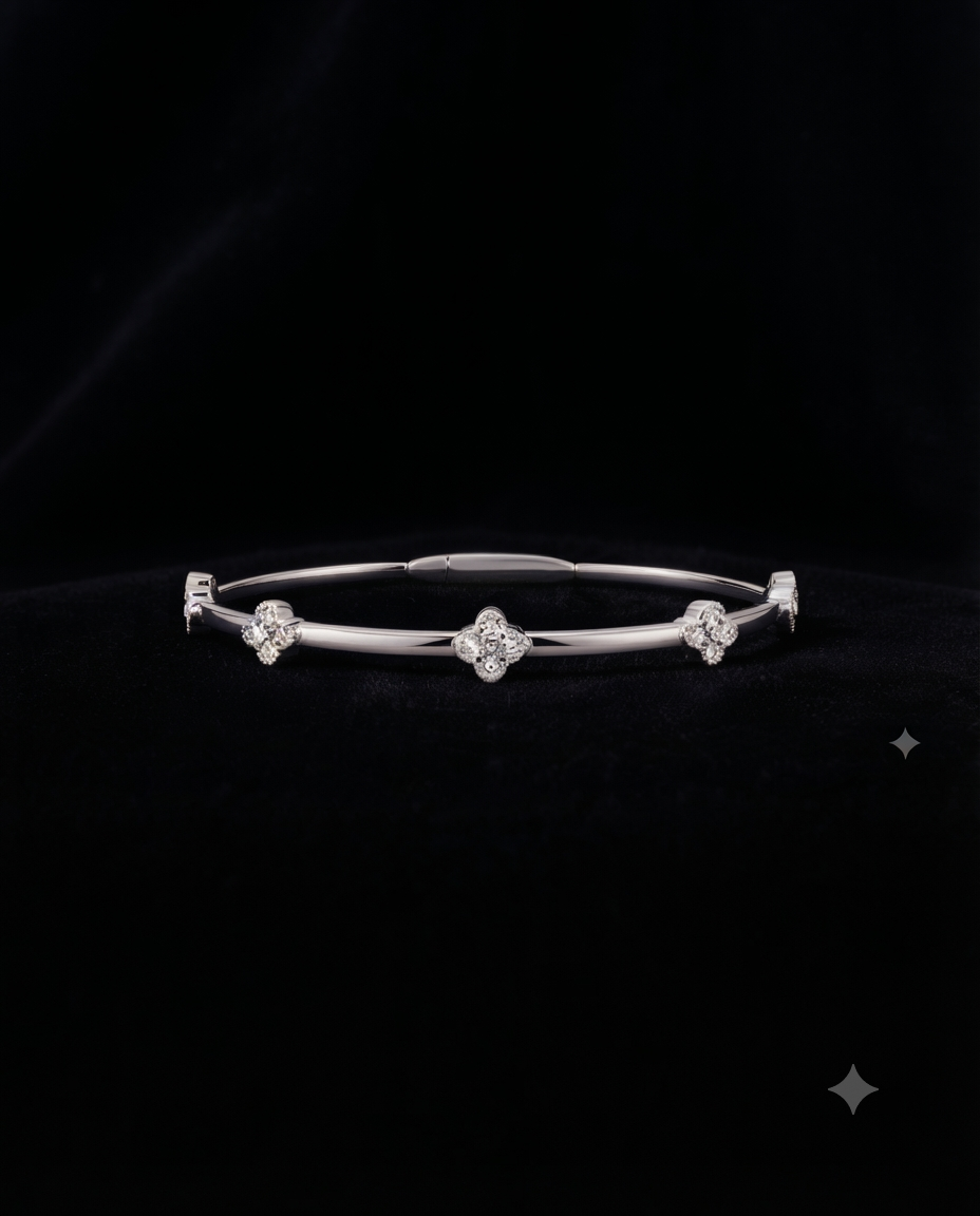 Clover Bangle